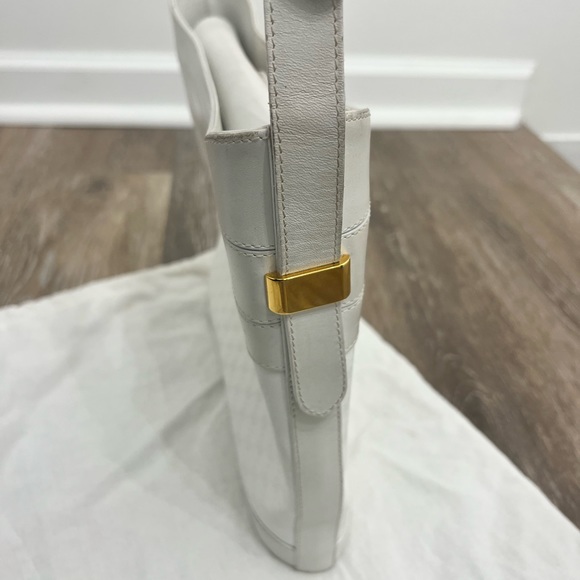 White leather logo gucci shoulder bag purse - Picture 7 of 11